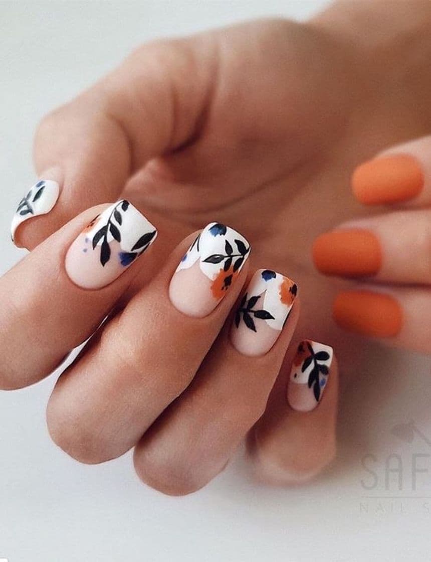 Fashion Orange Flower nail