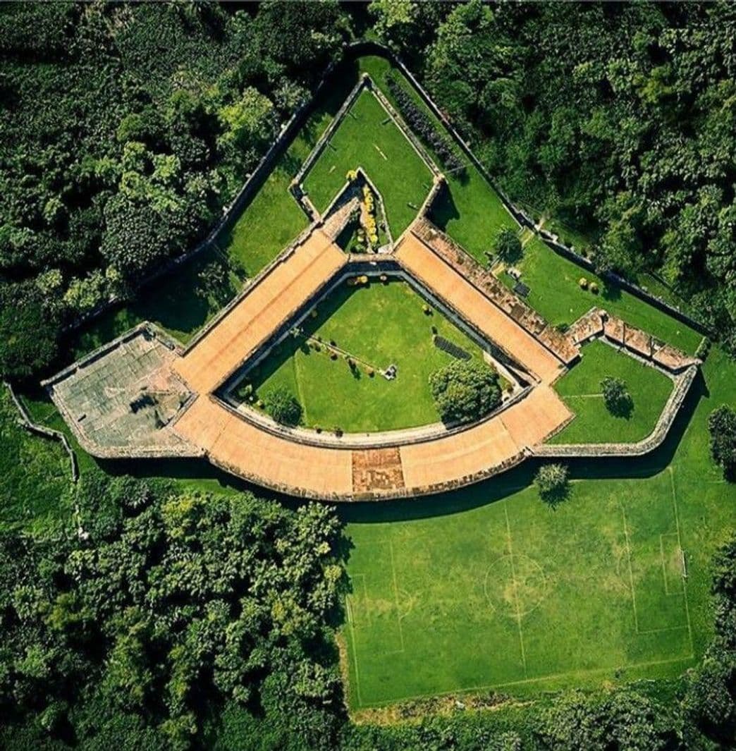 Lugar Fortaleza de San Fernando