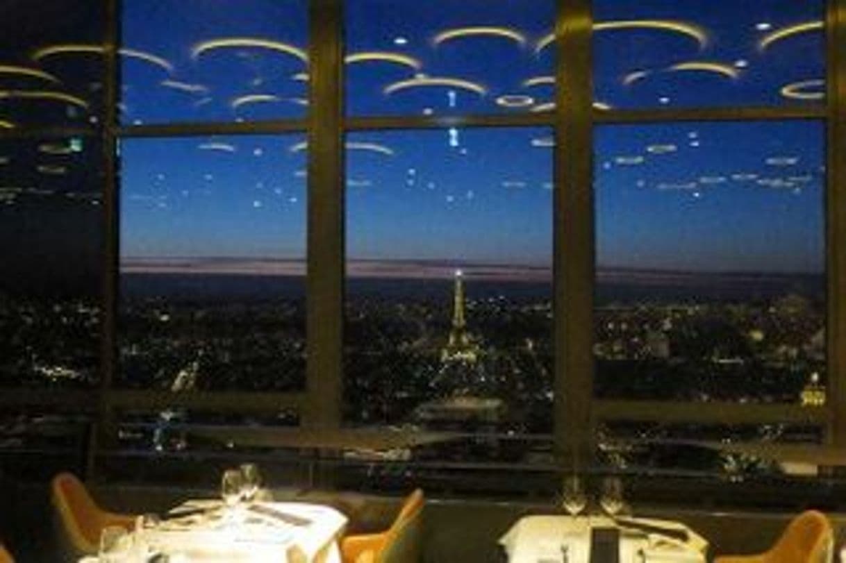 Restaurantes Le Ciel de Paris Restaurant