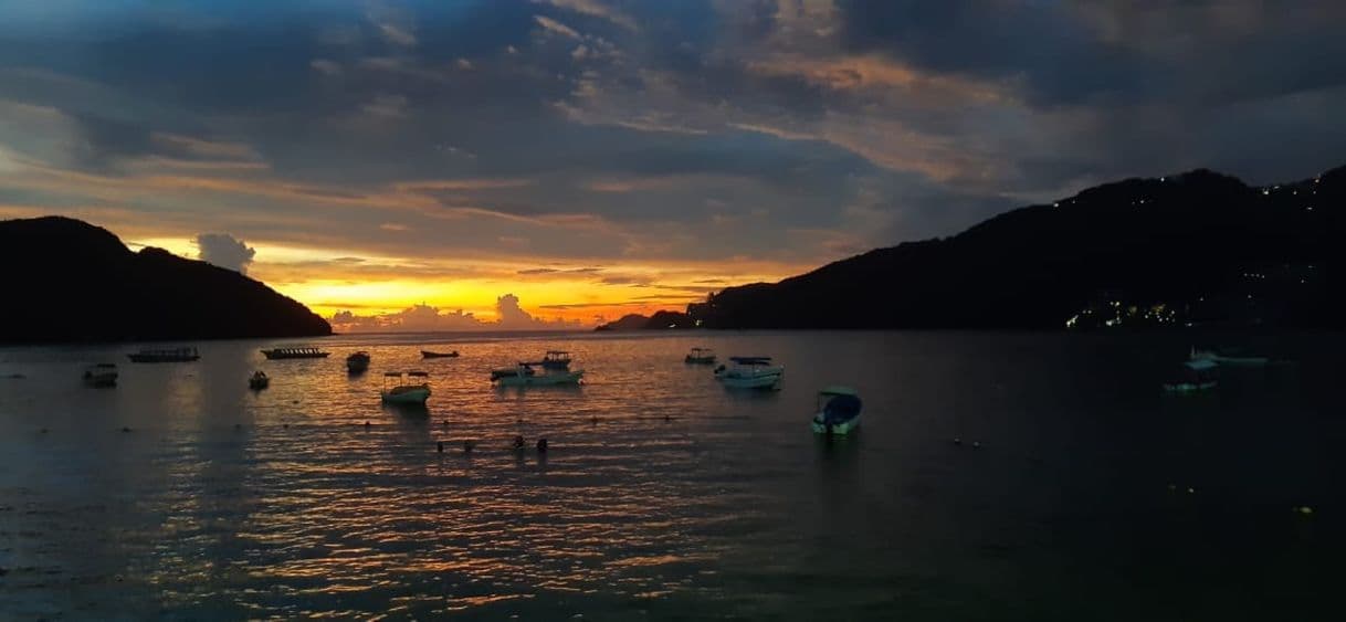 Moda Playa de Puerto Márquez Acapulco