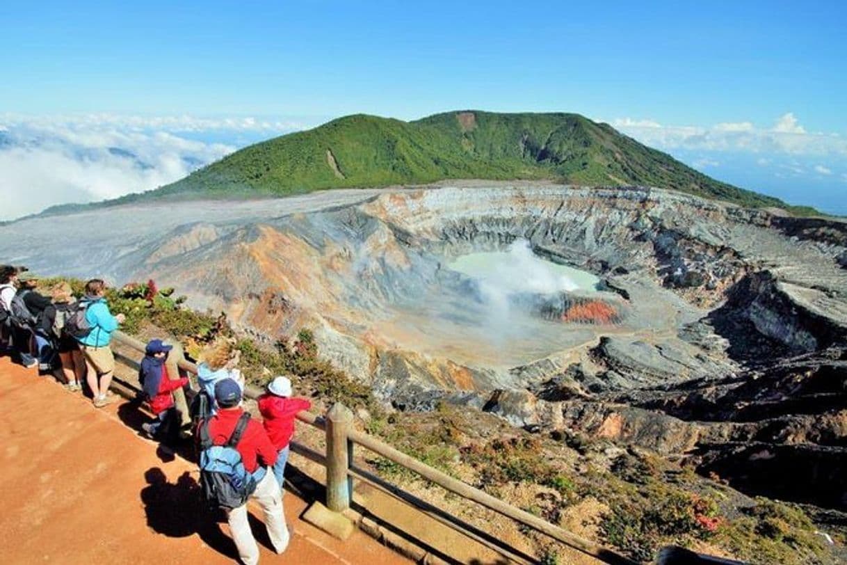 Place Parque Nacional Volcán Poás