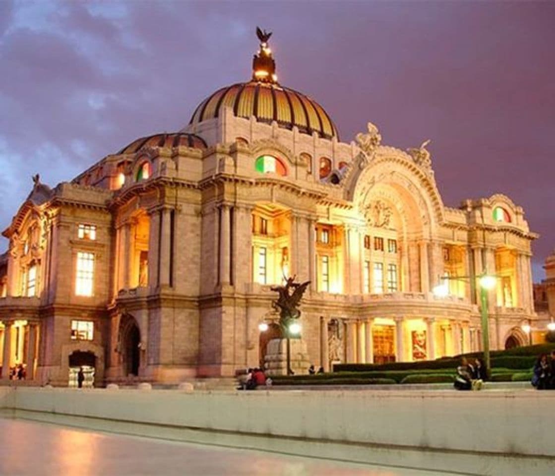 Place Palacio de Bellas Artes