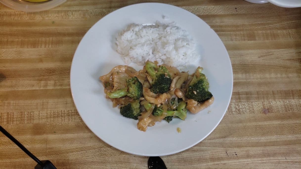 Moda Pollo con brócoli (Estilo comida china) 