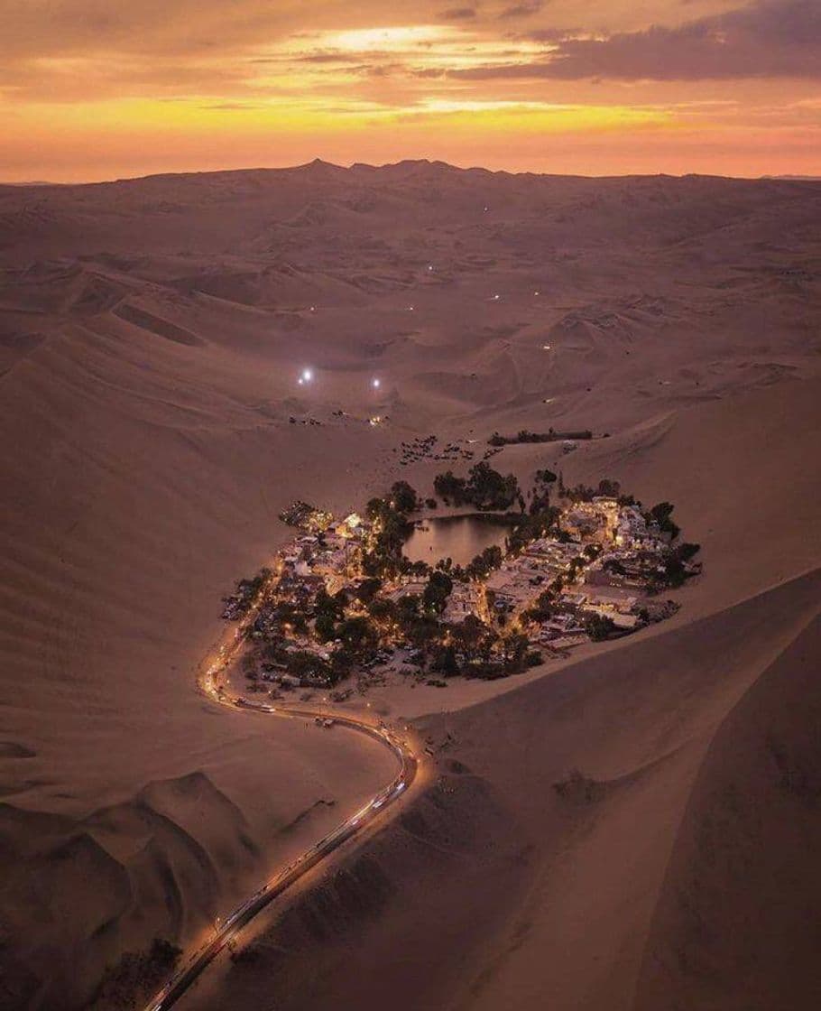 Place Huacachina