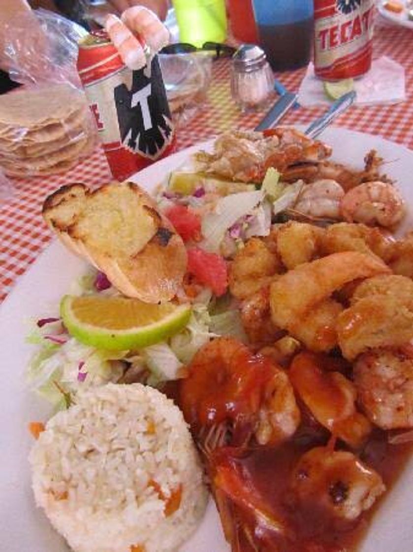 Restaurantes El Coleguita Mariscos Marina Vallarta