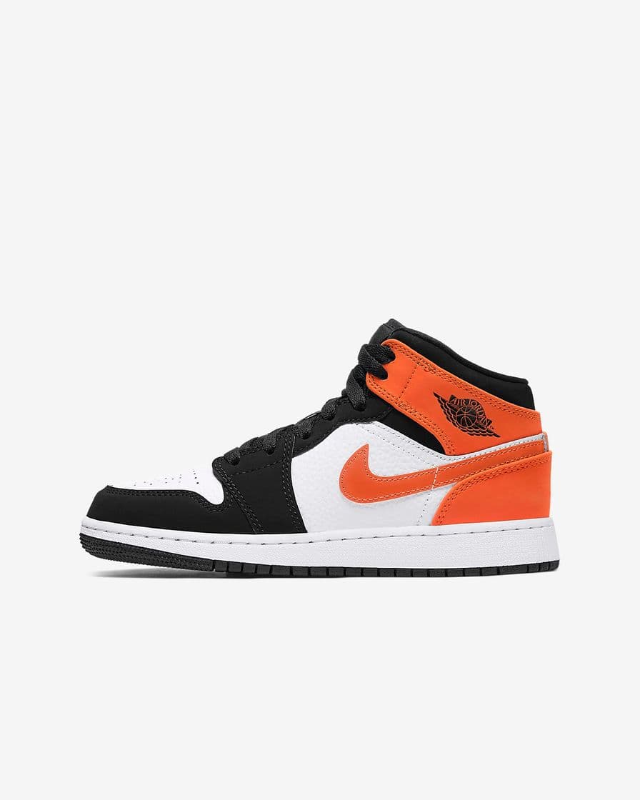 Product Nike Jordan 1 Mid