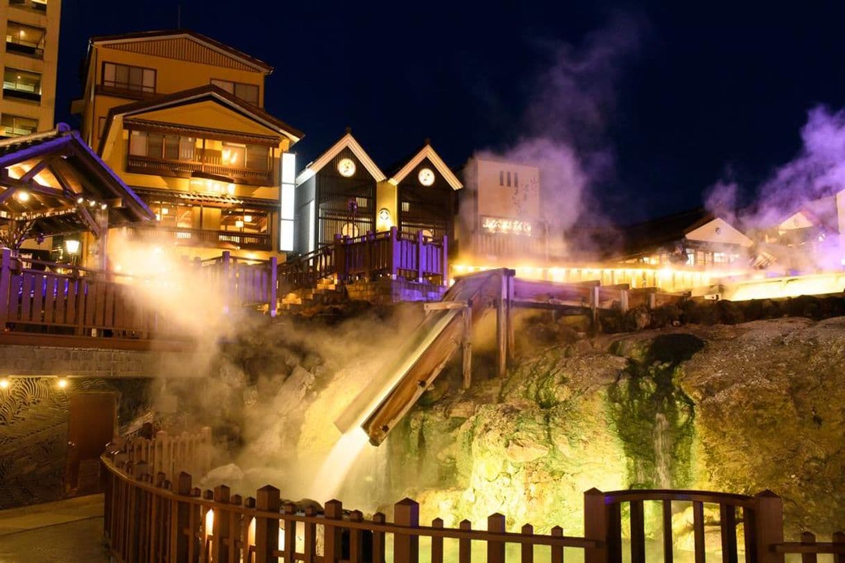 Place Kusatsu Onsen