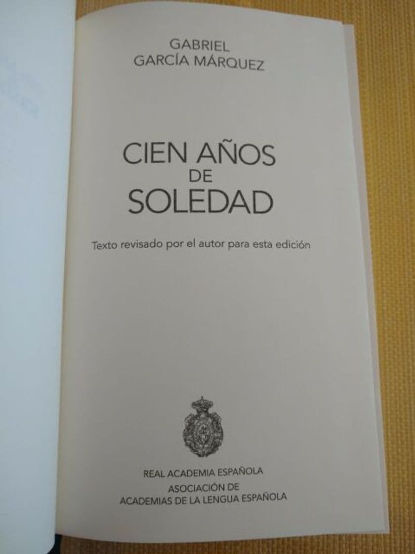 Book Cien anos de soledad. Edicion conmemorativa