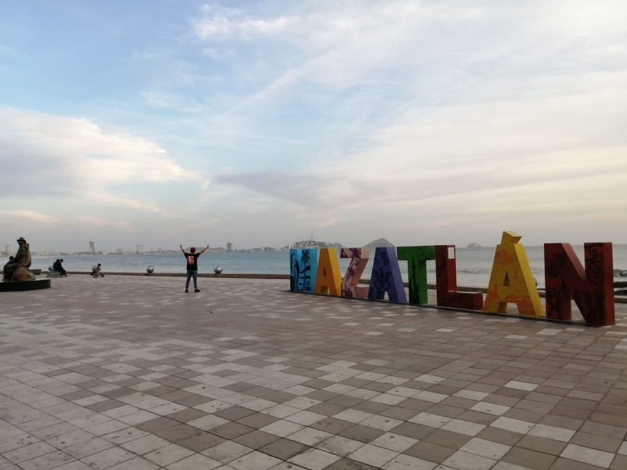 Place Mazatlan Malecón