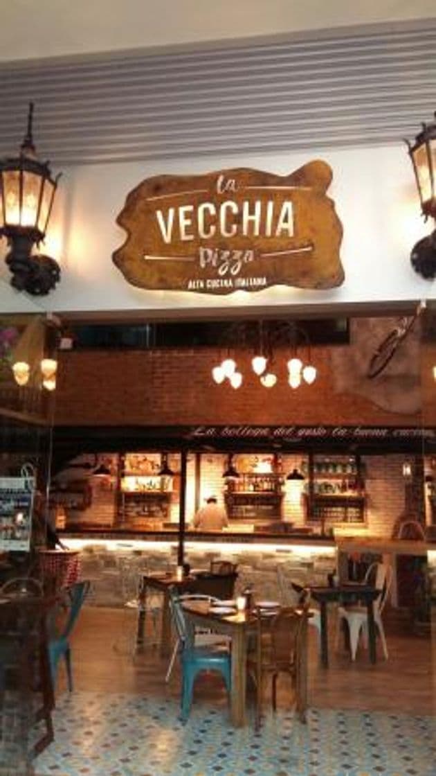 Restaurants La Vecchia Pizza