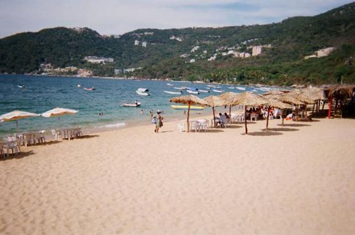 Place Playa Puerto Marquez