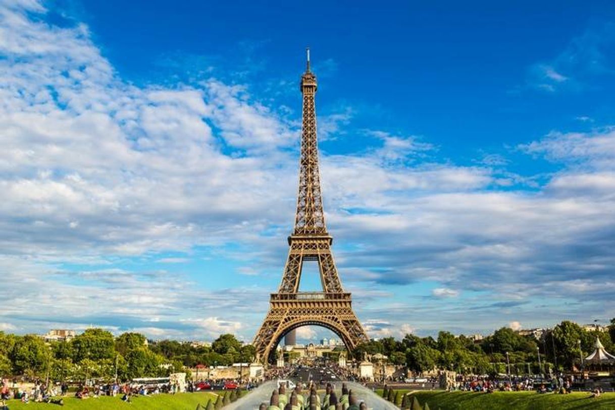 Place Torre Eiffel