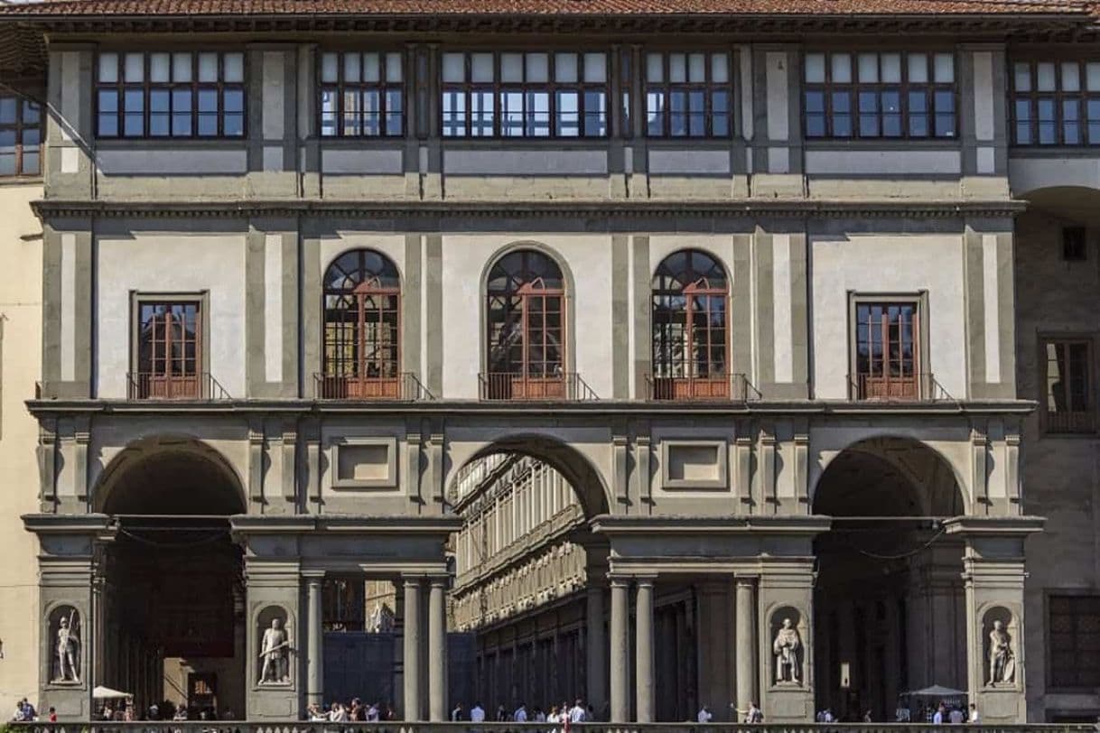 Place Uffizi Gallery