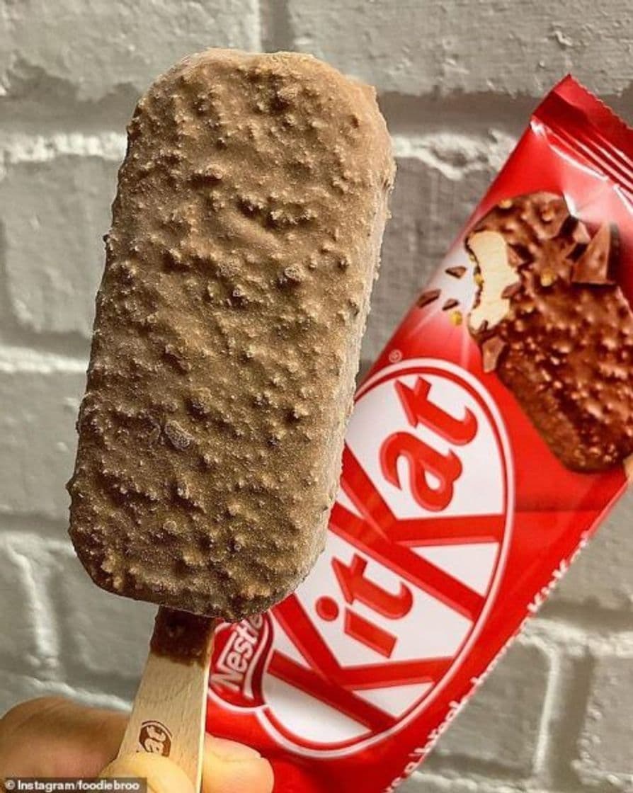 Product Paletas heladas kit kat