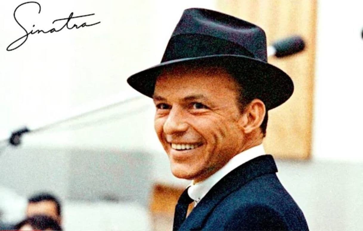 Moda Frank Sinatra - L.O.V.E. (lyrics) - YouTube