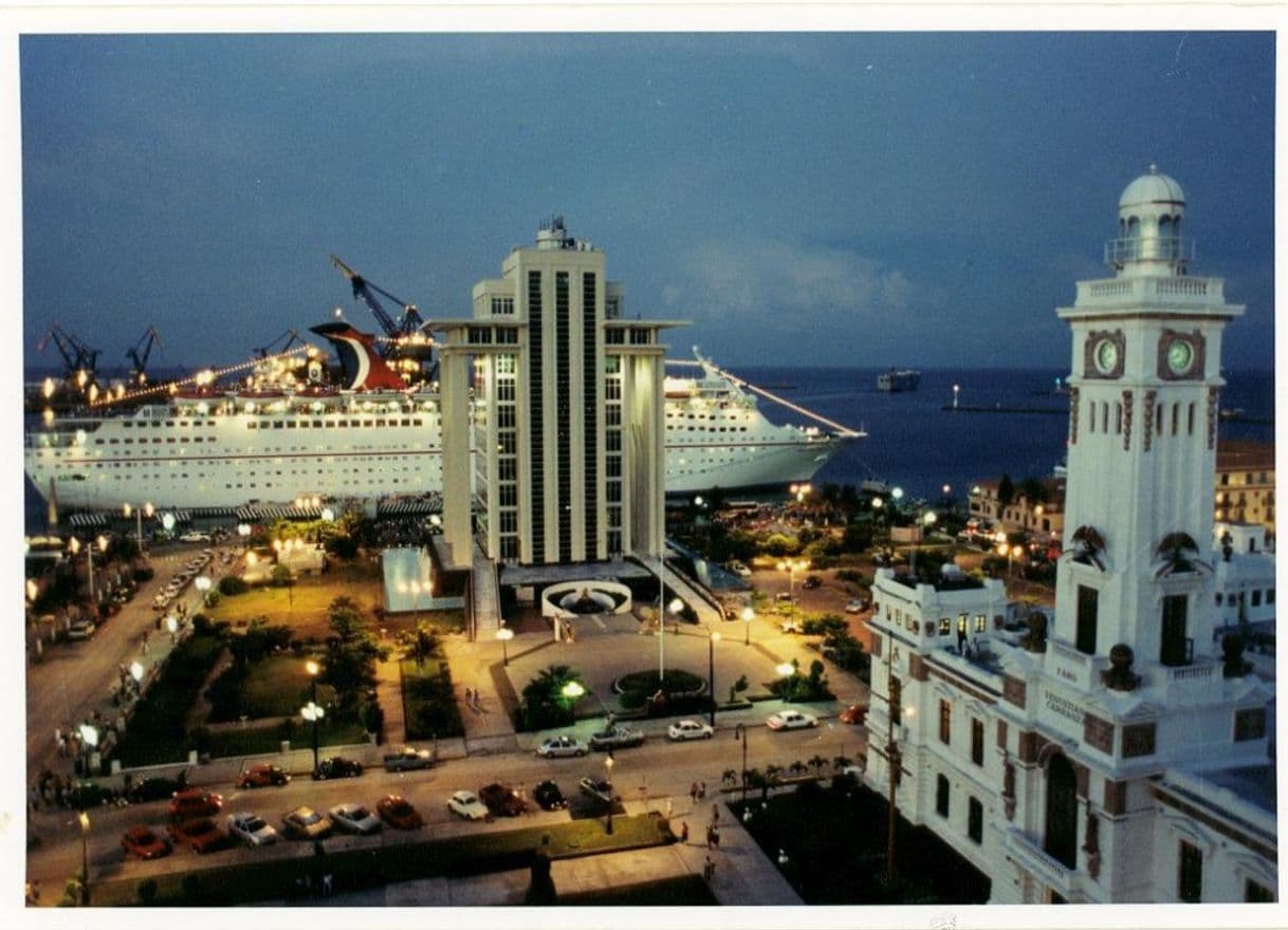 Place Puerto Veracruz