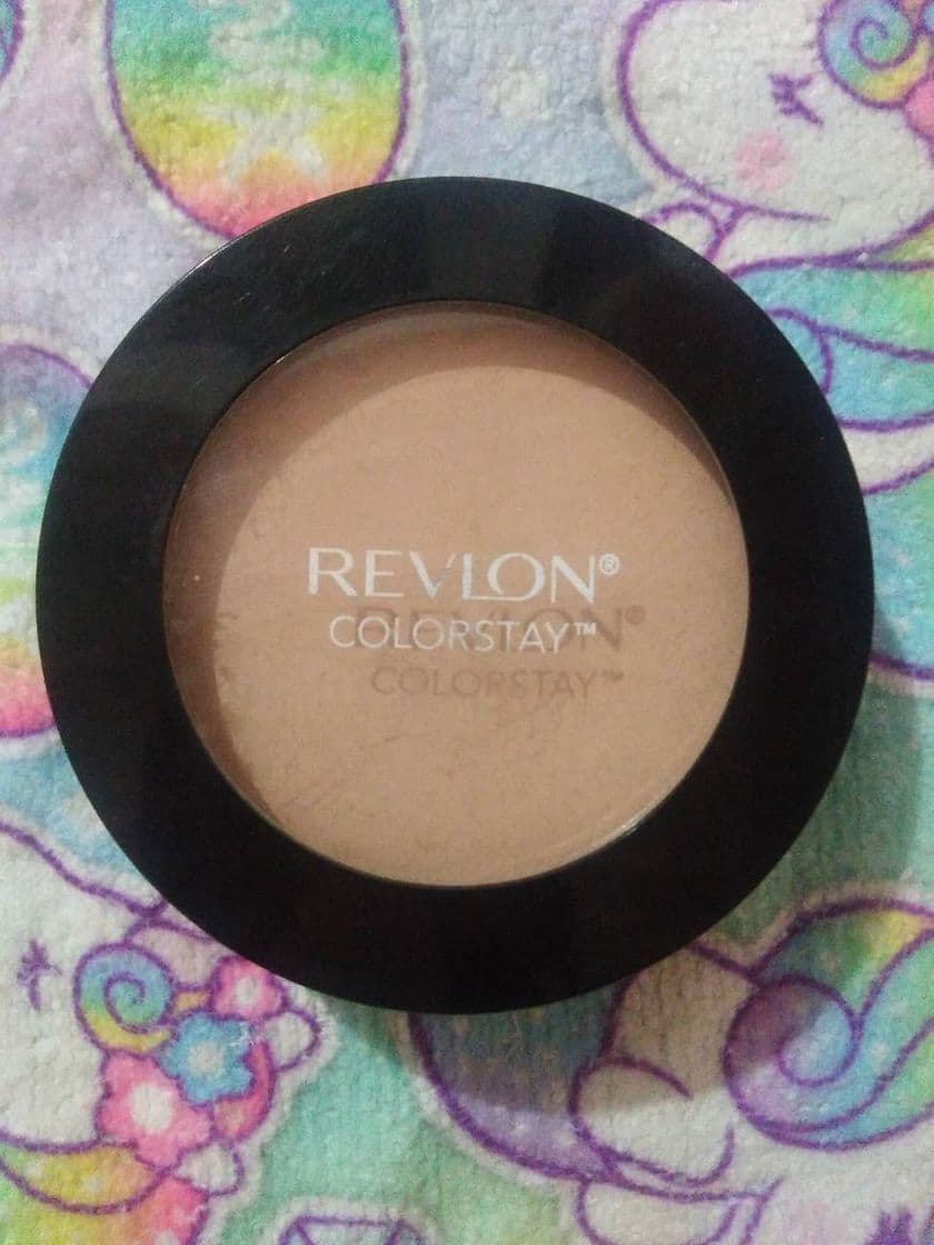 Lugar Revlon ColorStay- Polvo prensado