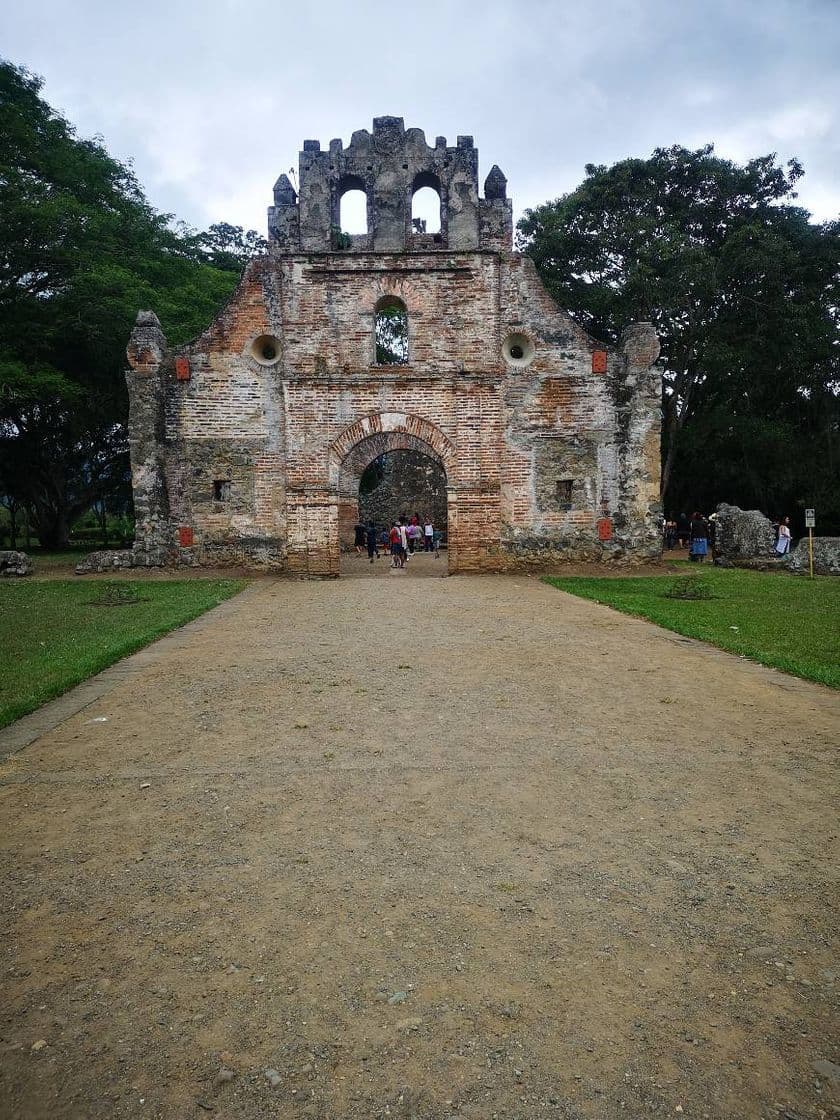 Place Ruinas de Ujarrás