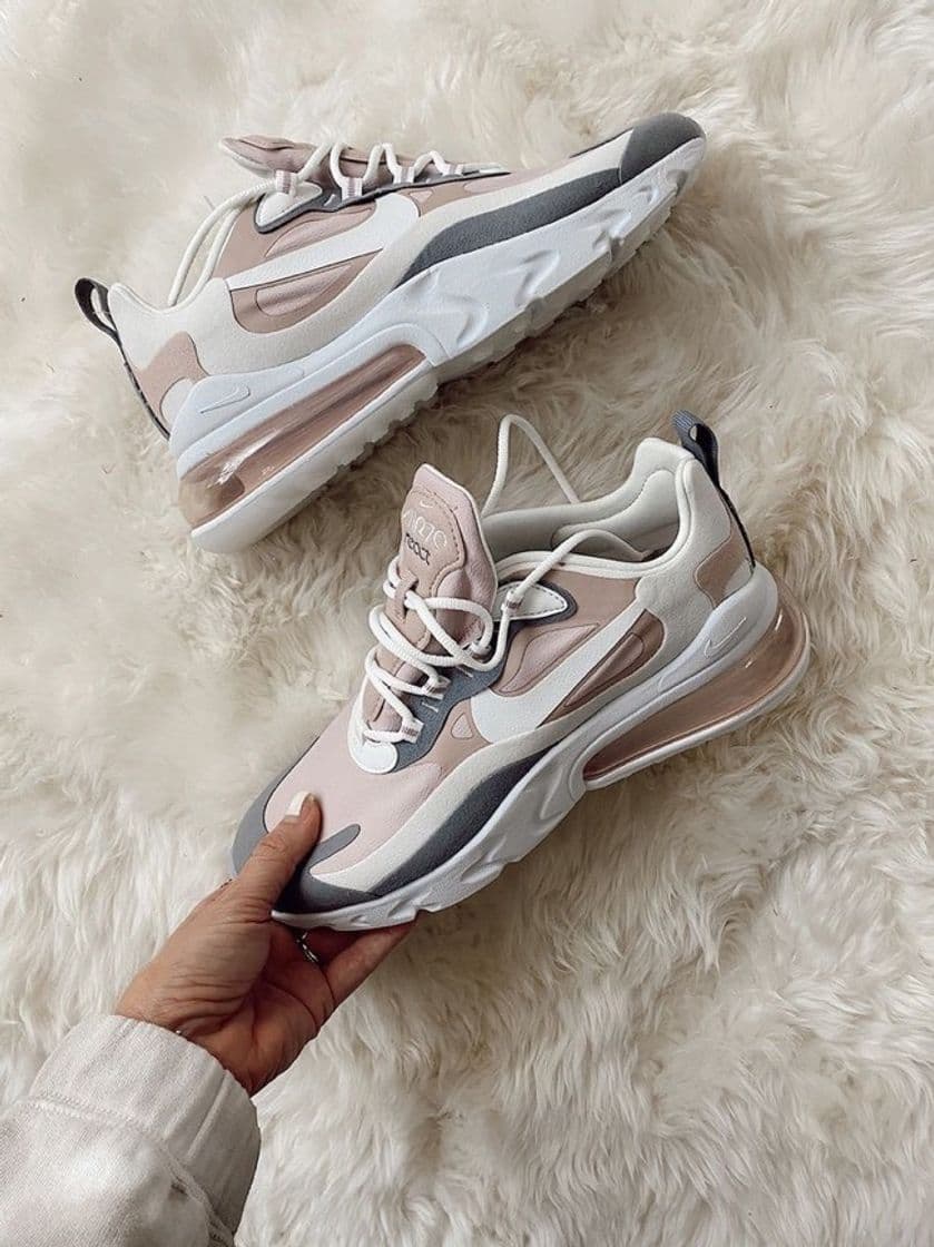 Moda  Nike Air Max 270 React