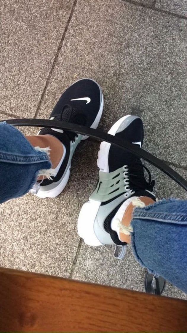 Moda Nike women’s air presto 