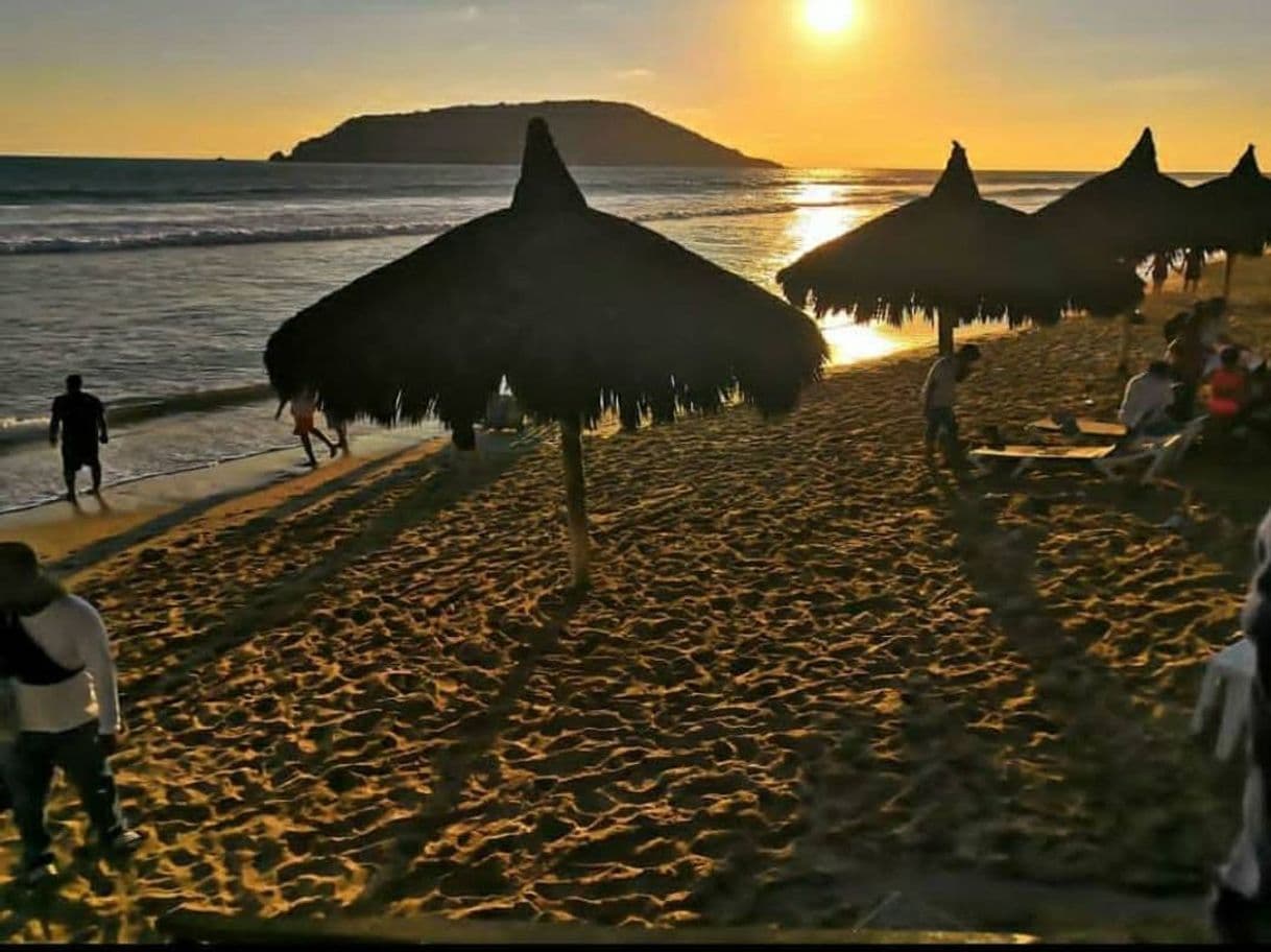 Lugar El Cid El Moro Beach