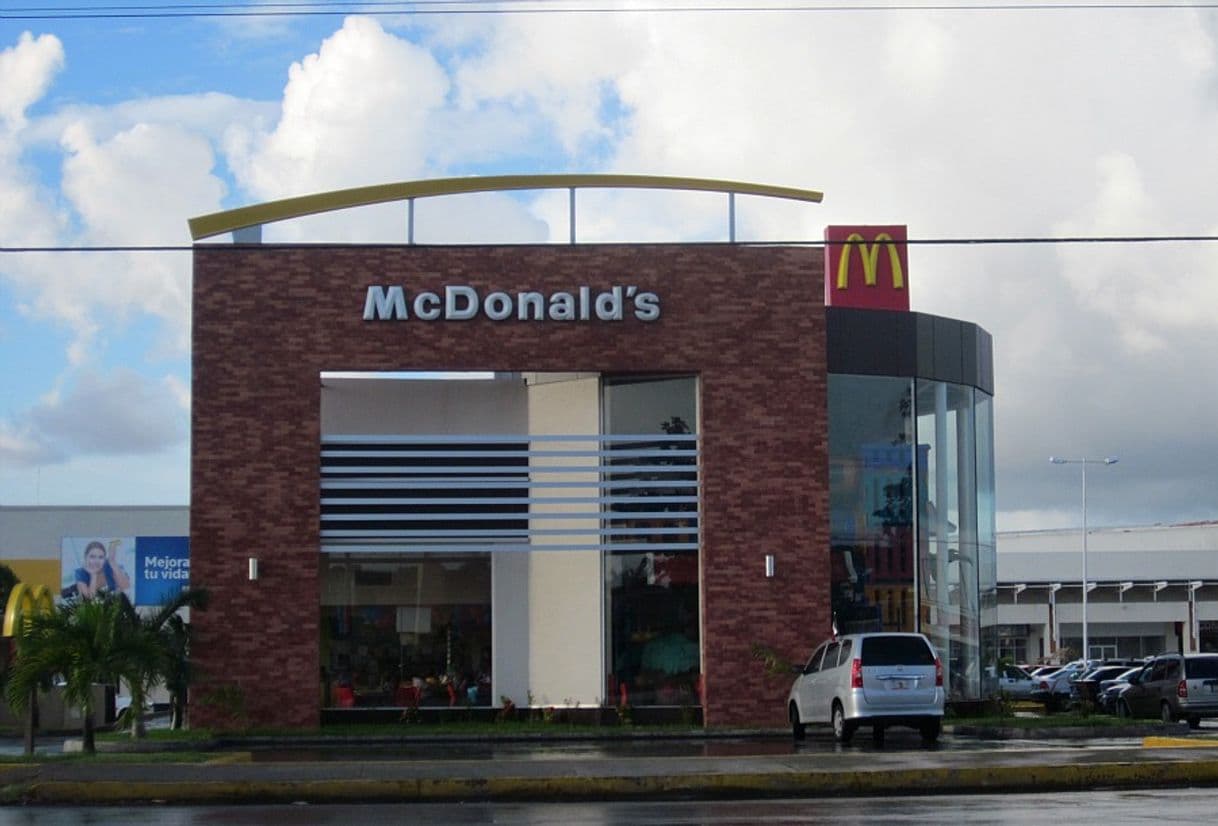 Restaurants McDonald’s Chetumal F.C.