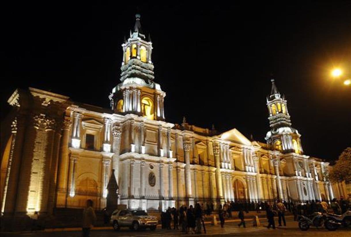 Lugar Basílica Catedral de Arequipa