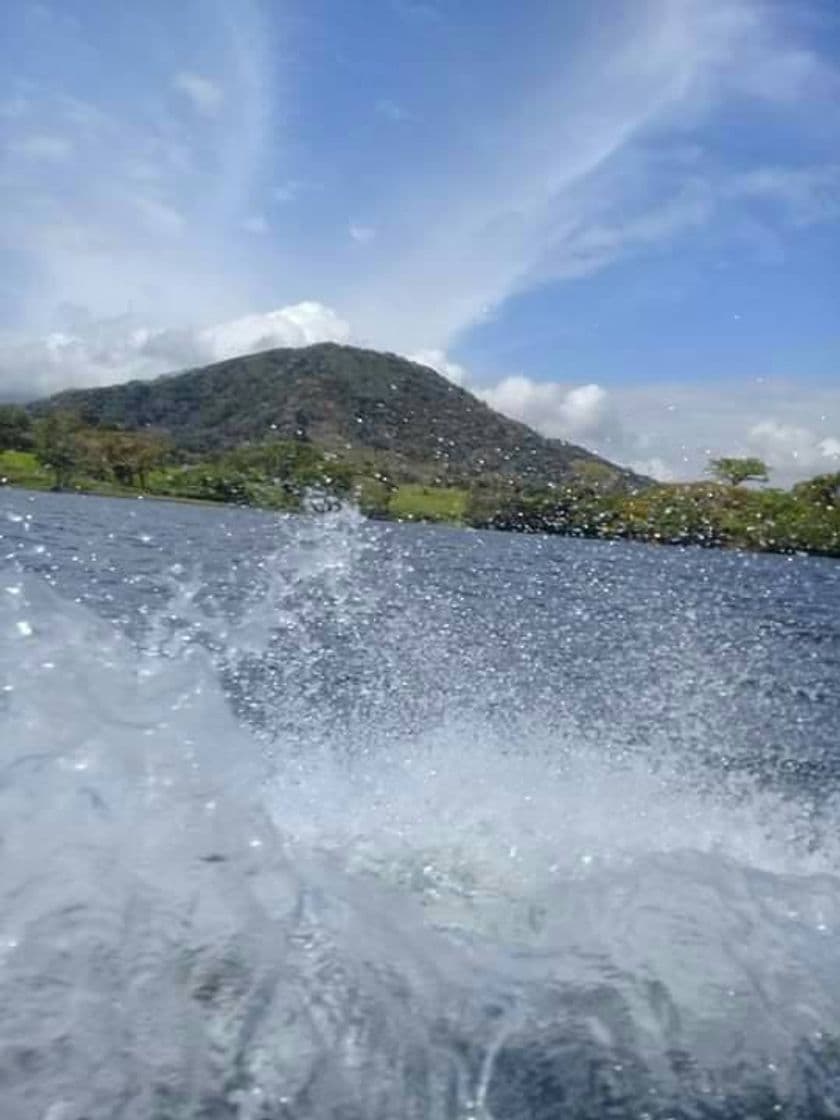 Place Laguna de Catemaco