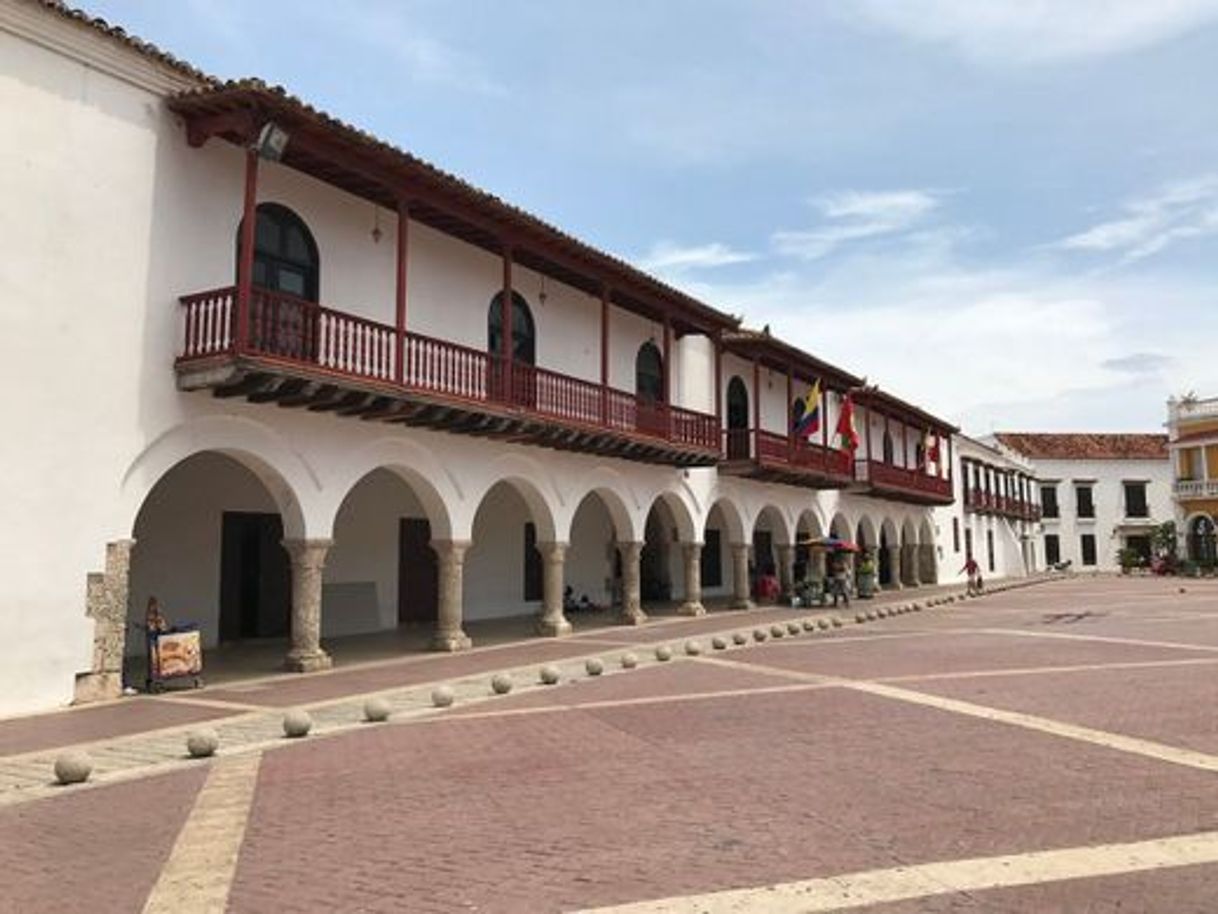 Lugar PLAZA DE LA ADUANA