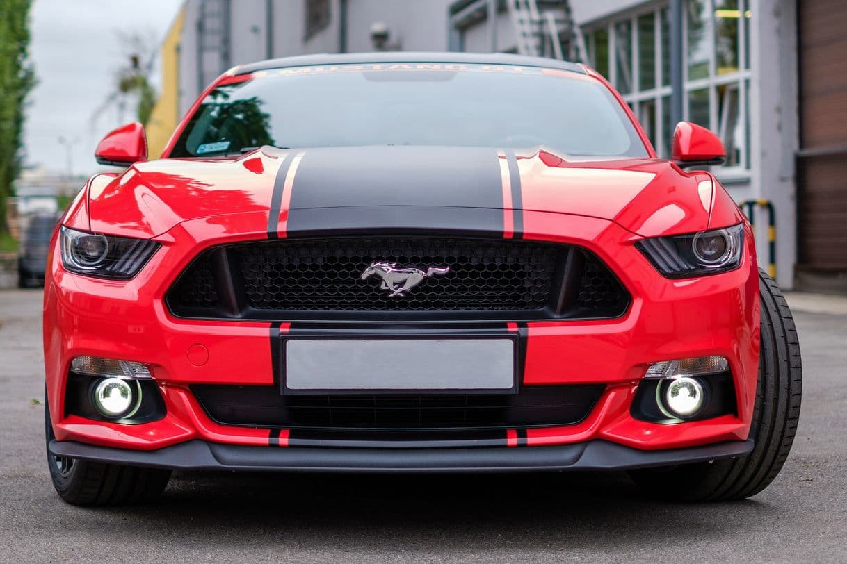 Moda Mustang GT V8 5.0