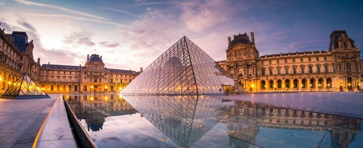 Place Museo del Louvre