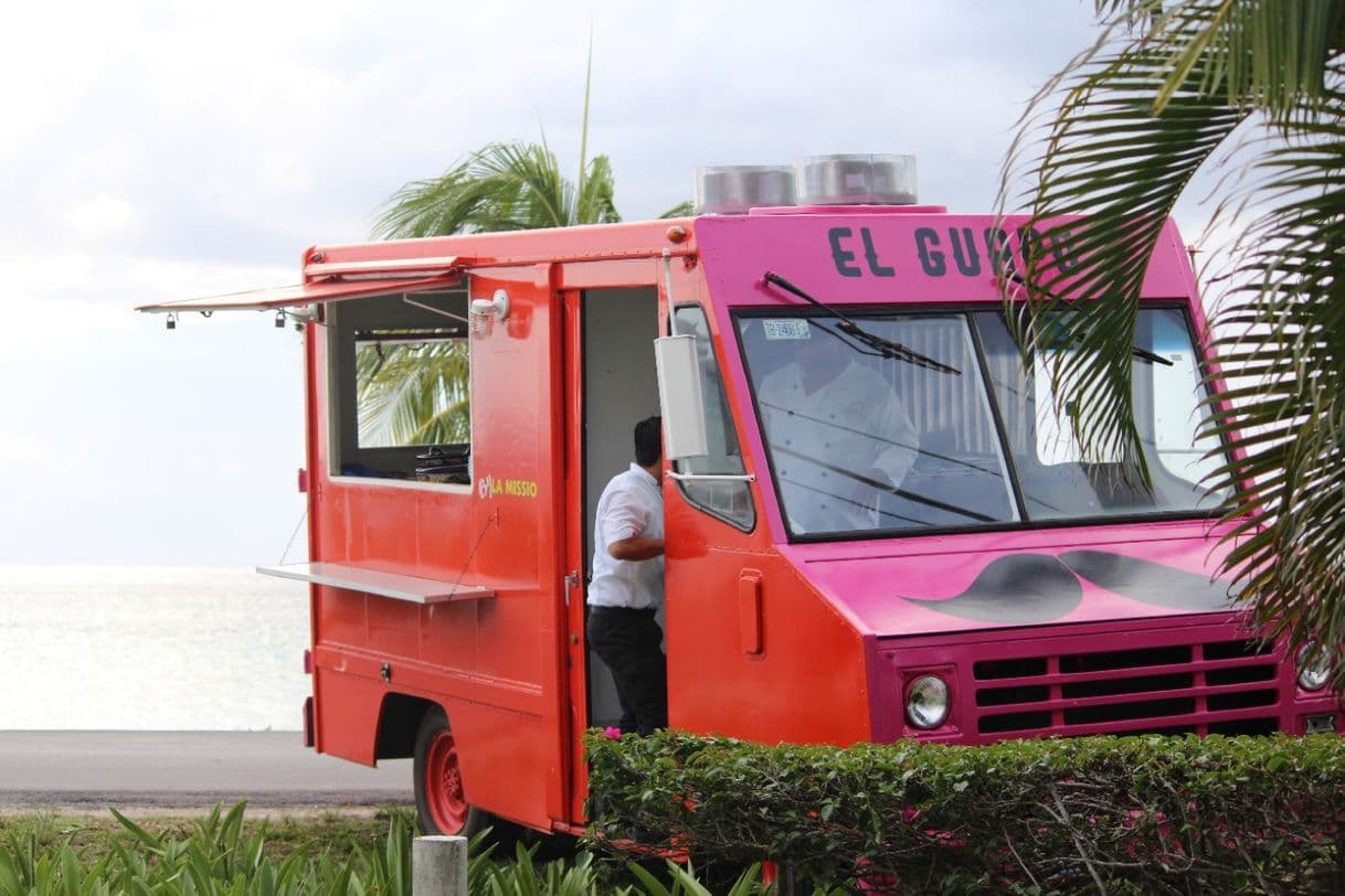 Restaurantes La Mission Truck