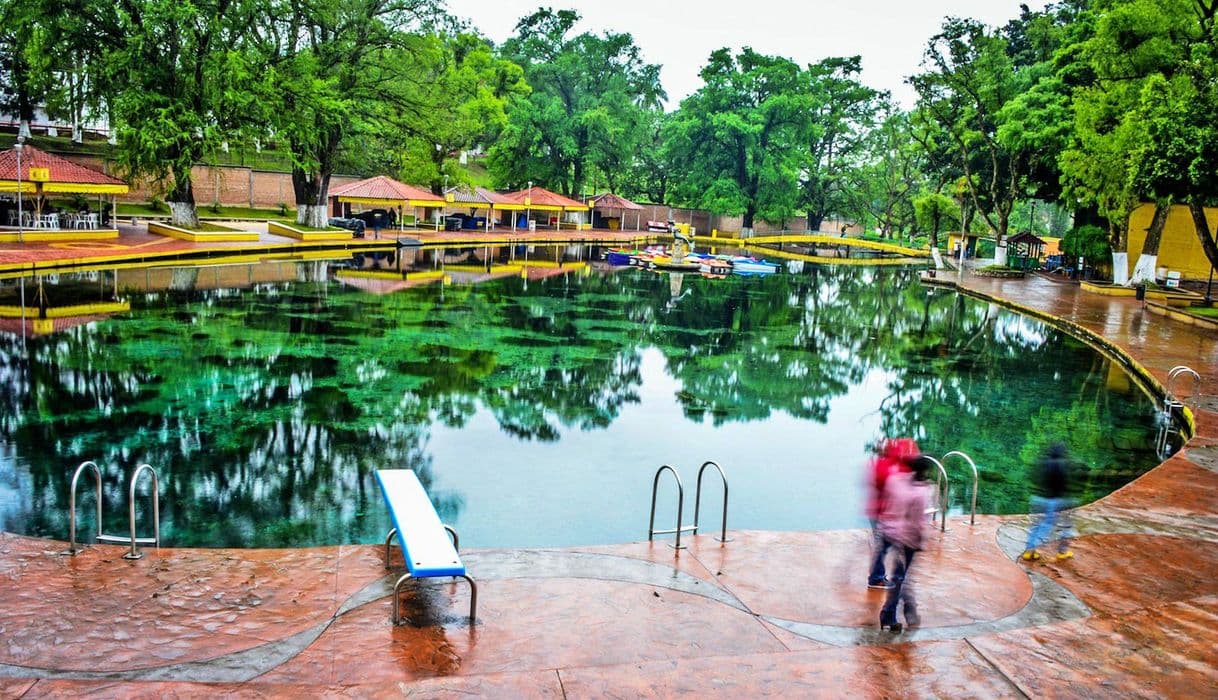 Lugar Laguna Ojo de Agua