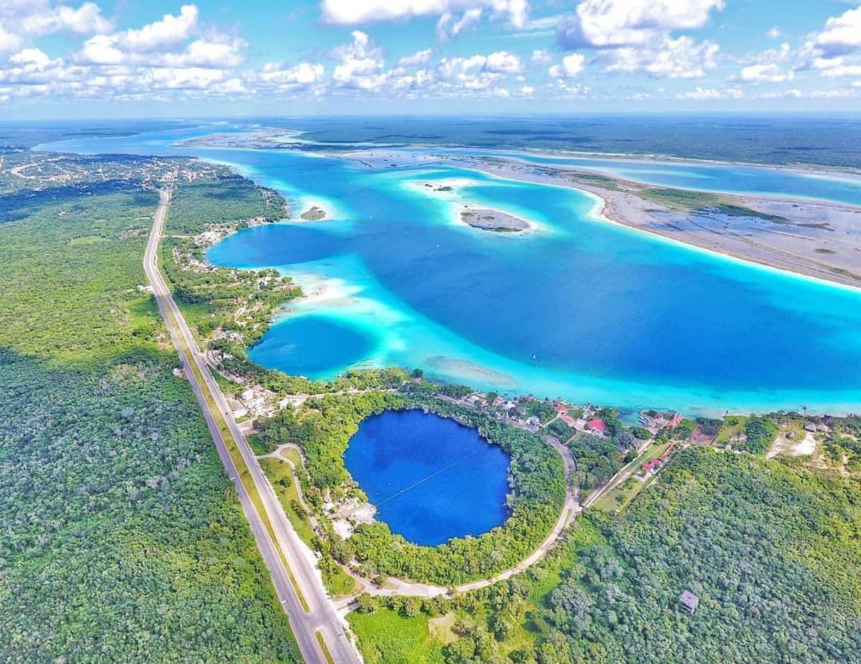 Lugar 7 COLORES BACALAR