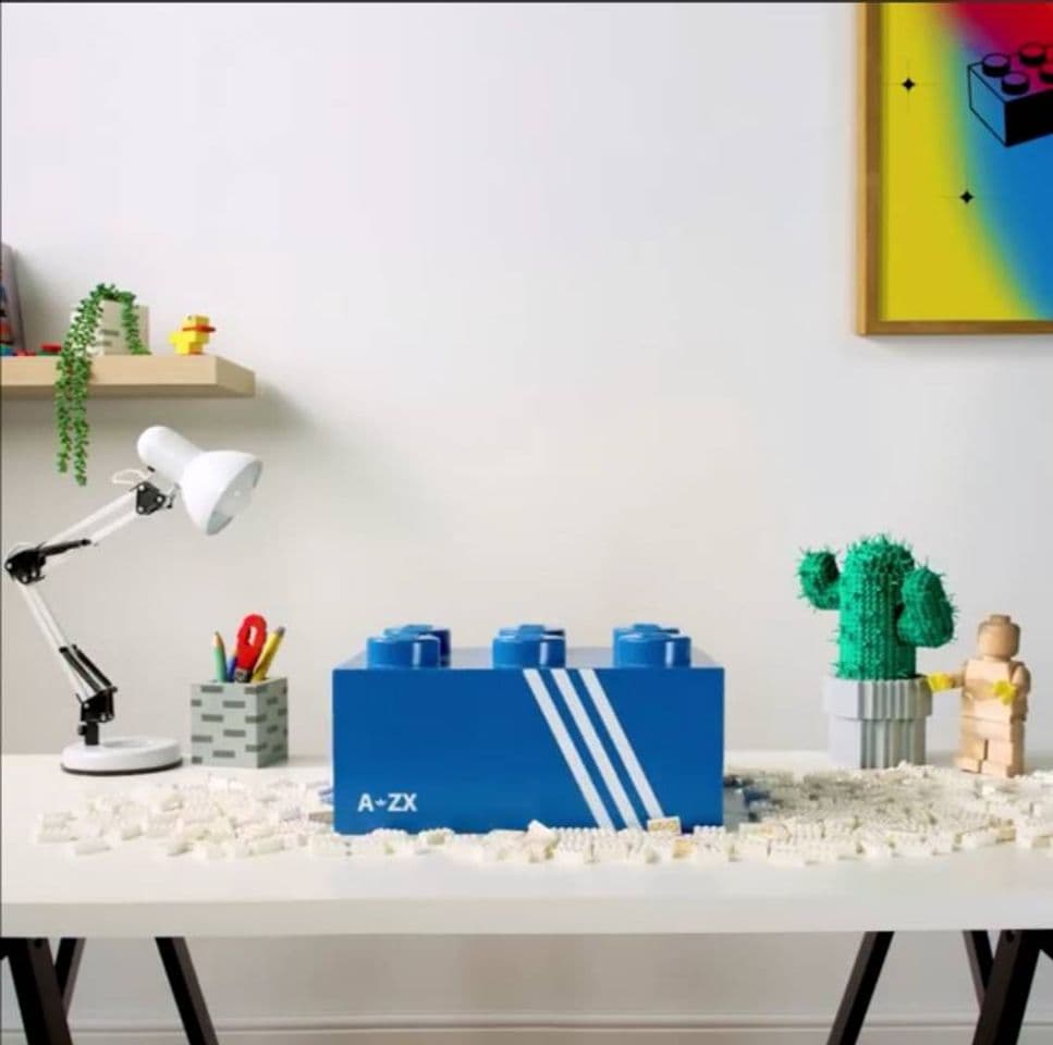 Fashion Adidas + Lego