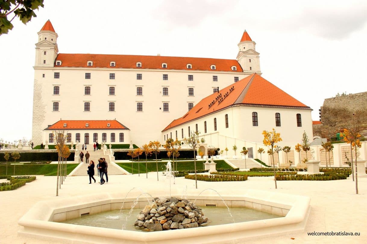 Place Castillo de Bratislava