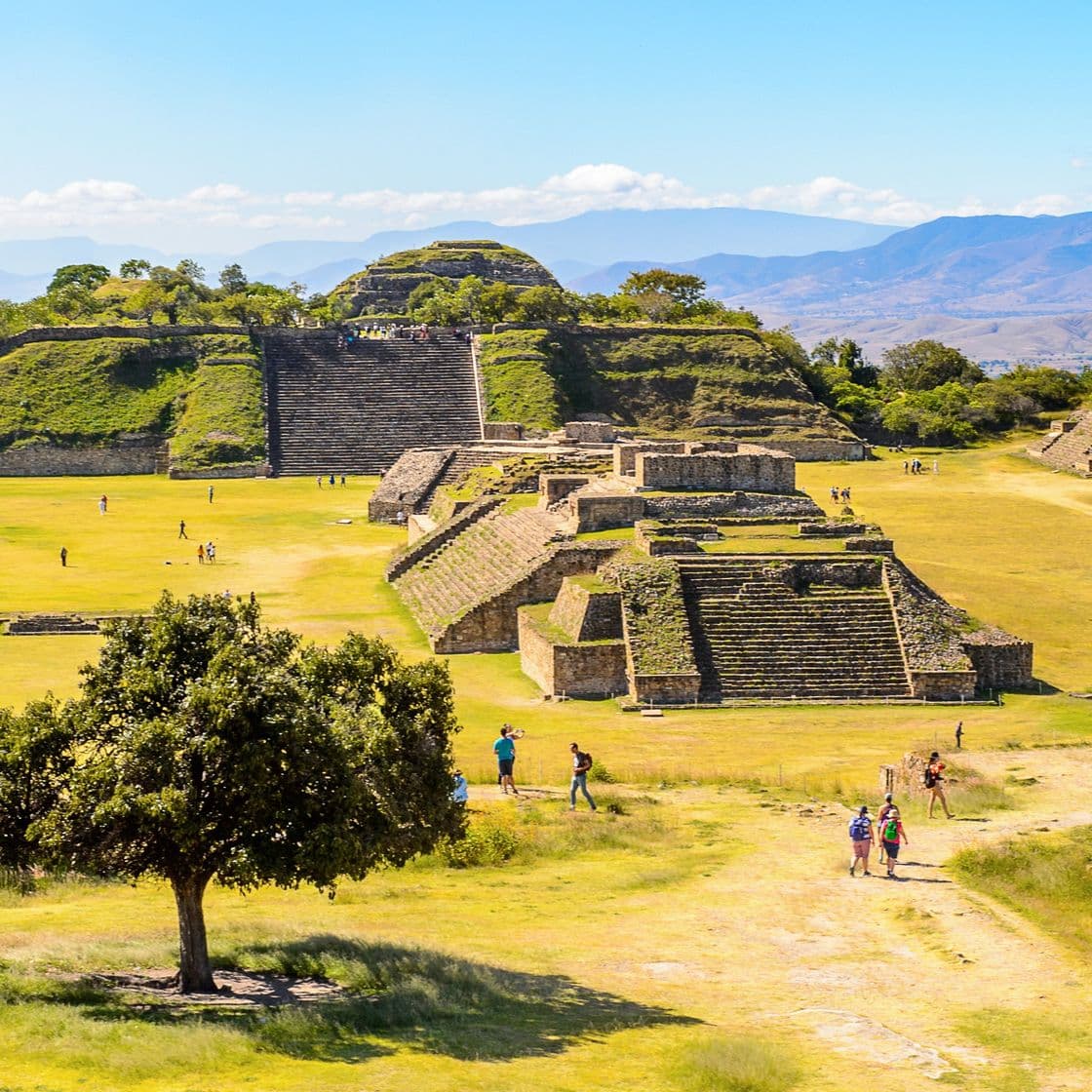 Place Monte Alban