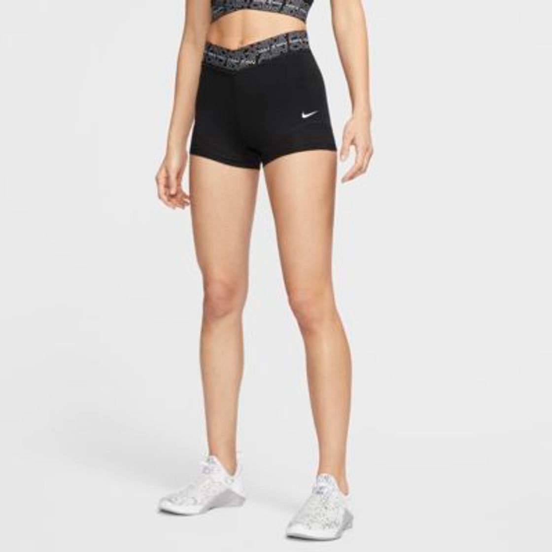 Fashion Shorts de 7,5 cm para mujer Nike Pro. Nike MX