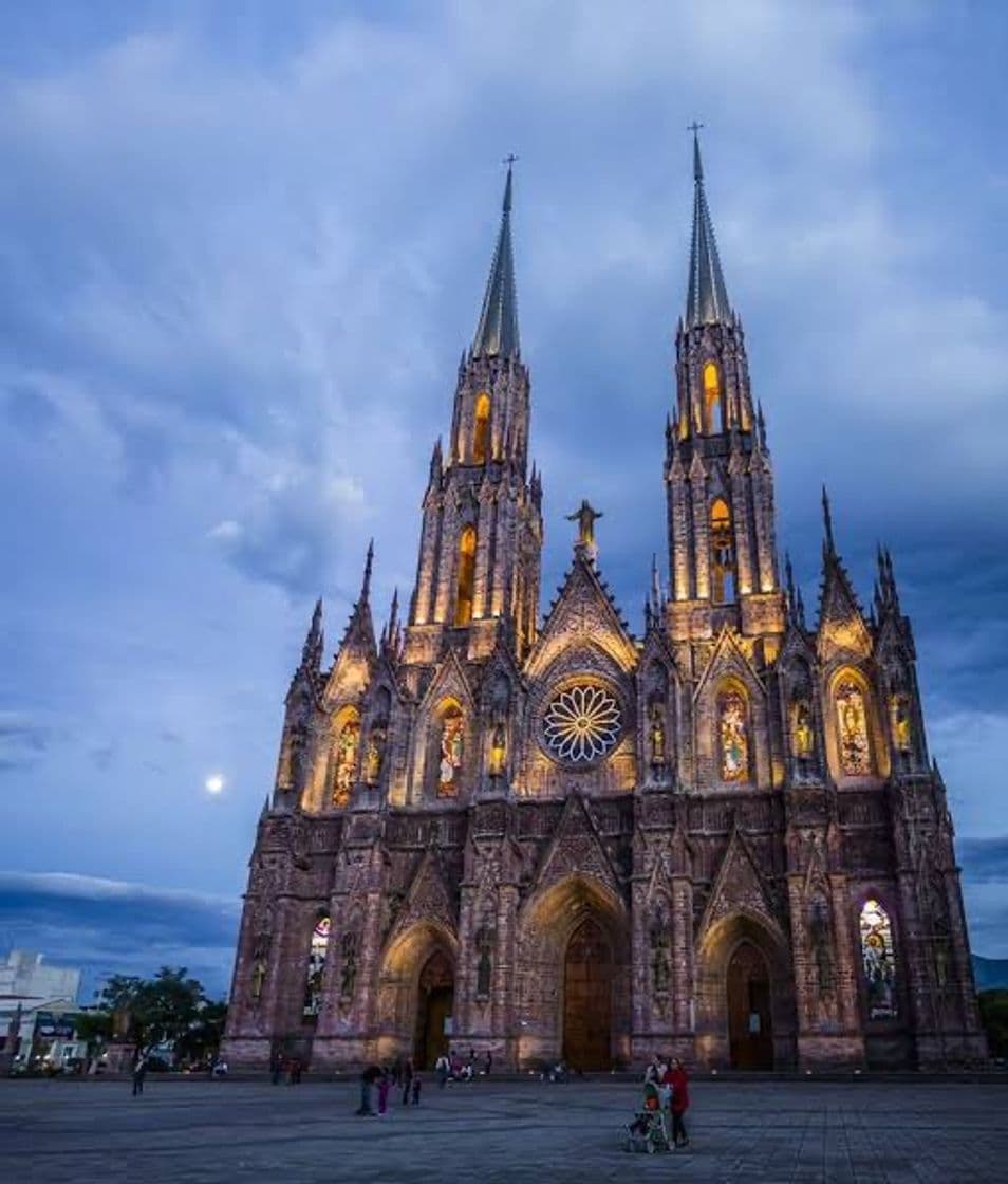 Place Templo Expiatorio del Sagrado Corazón de Jesús