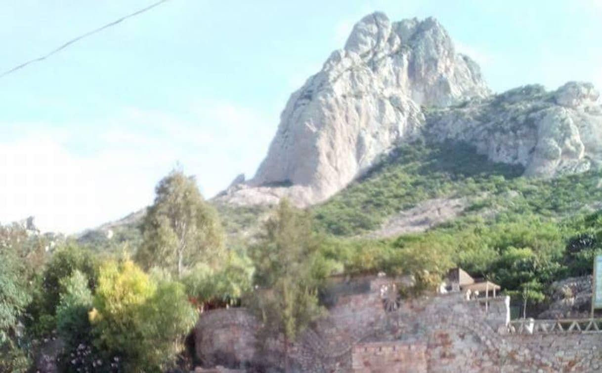 Place Peña de Bernal