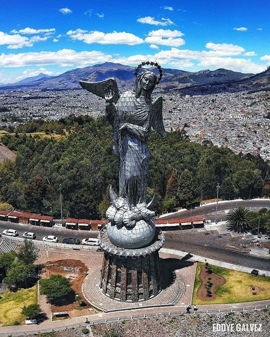 Lugar El Panecillo