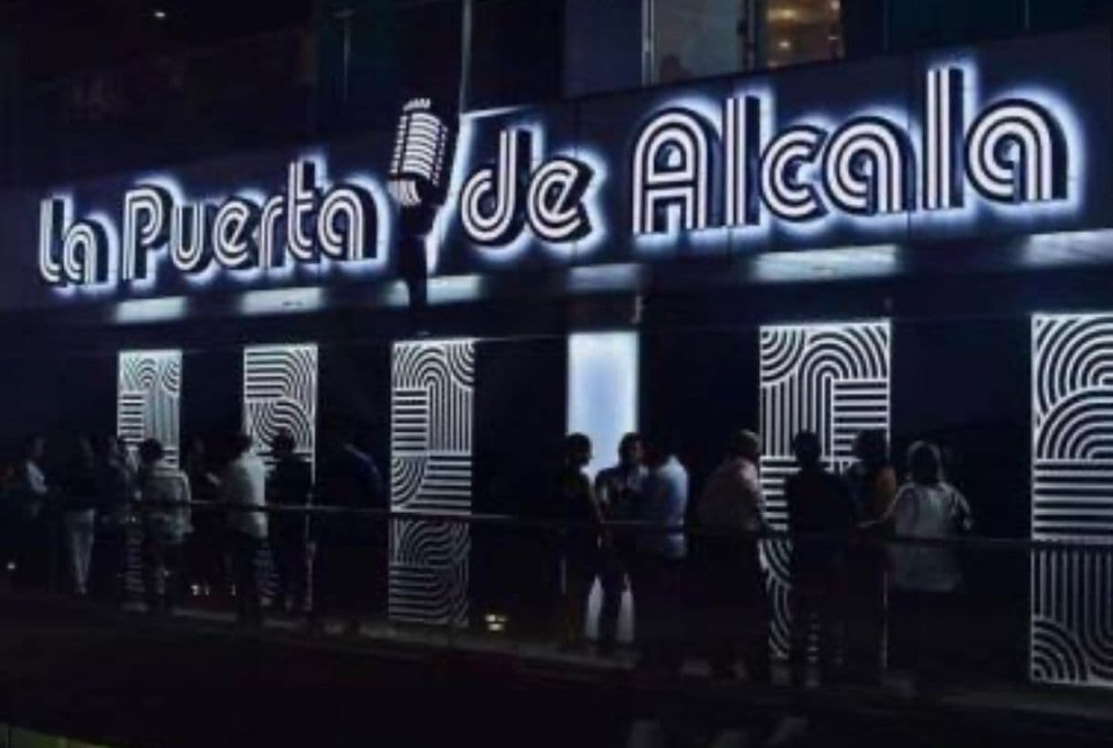 Restaurants La Puerta de Alcalá