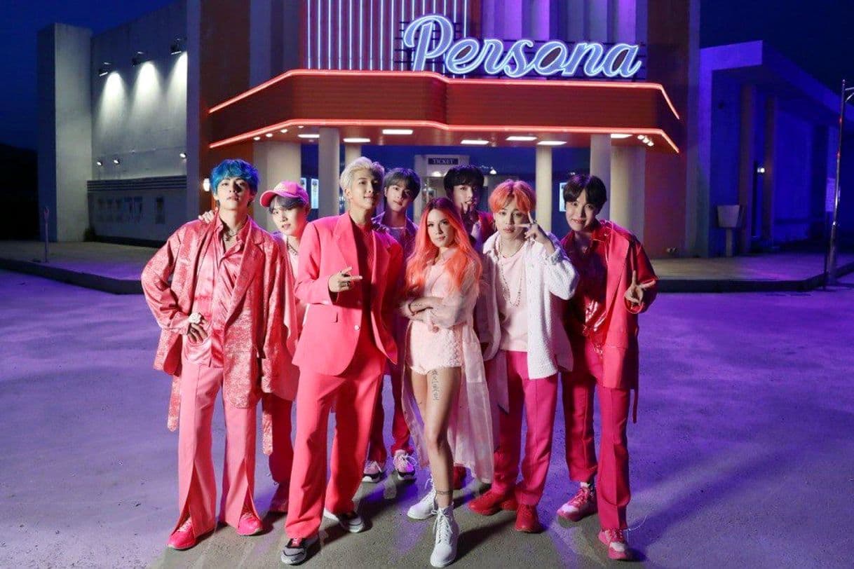 Music Boy With Luv (feat. Halsey)