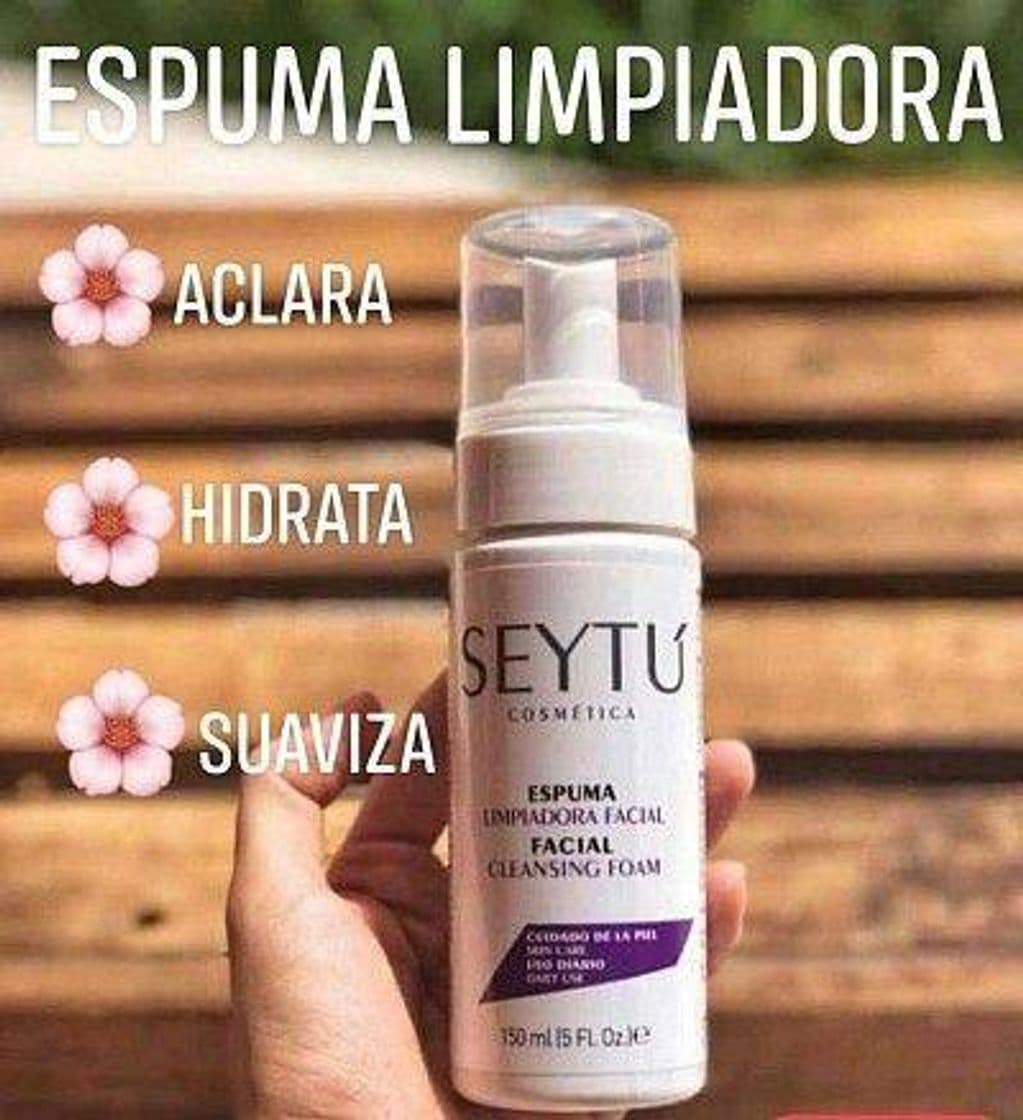 Moda Espuma Facial limpiadora y aclaradora.