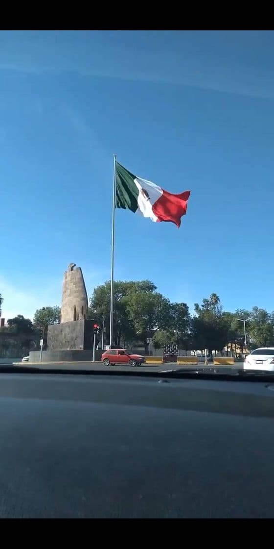 Lugar Plaza La Bandera