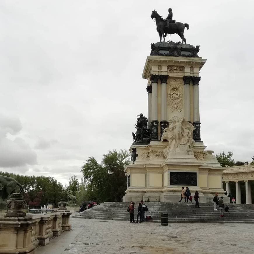 Place El Retiro Madrid