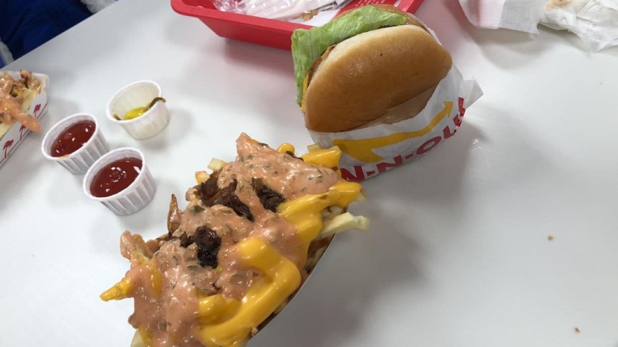 Restaurants In-N-Out Burger