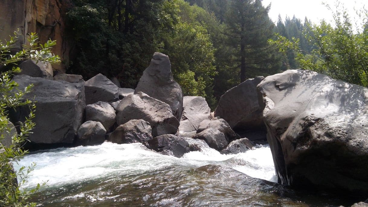 Lugar Sweet Creek Falls