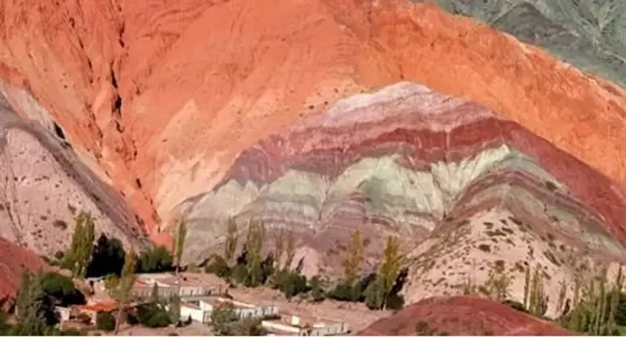 Lugar Cerro de los Siete Colores