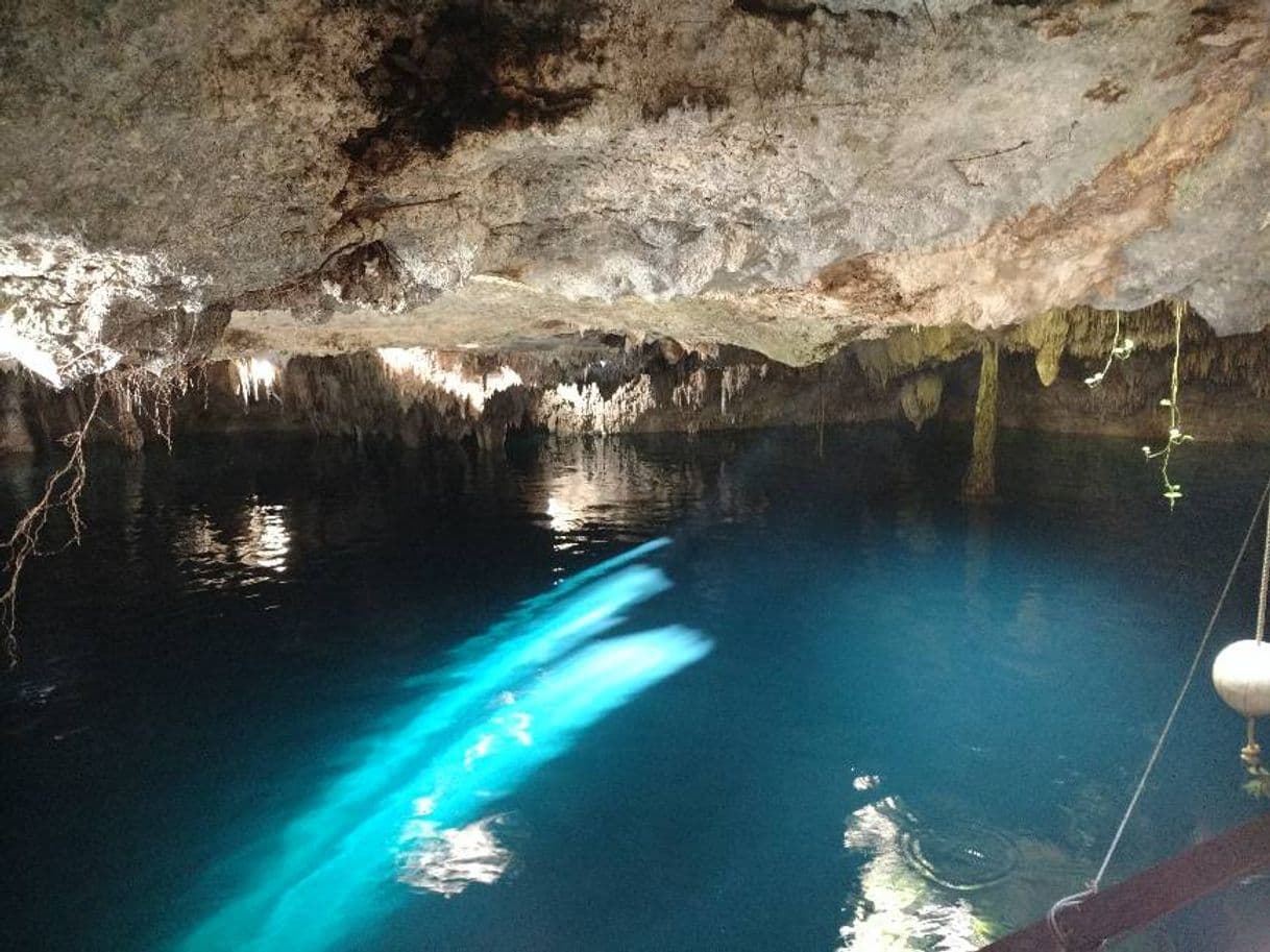 Place Kin Ha Cenote